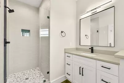 1716 23rd Street #B, Galveston, TX 77550 - Photo 19