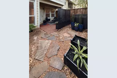 158 N Magnolia Pond Place #158E, The Woodlands, TX 77381 - Photo 27