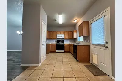 2103 Rustling Trees Way, Spring, TX 77373 - Photo 7