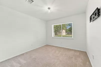 227 Glencroft Court, Huffman, TX 77336 - Photo 11