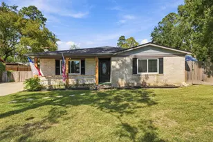 227 Glencroft Ct, Huffman, TX 77336 - Photo 1