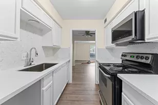 1076 Willow Oaks Cir, Pasadena, TX 77506 - Photo 9