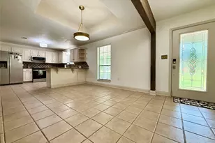 1000 Hickory Trails, Orange, TX 77632 - Photo 7