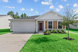 304 Del Monte Dr, Huntsville, TX 77320 - Photo 1
