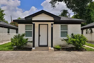 4120 Linn St, Houston, TX 77026 - Photo 1