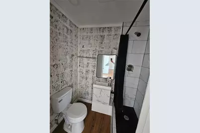 1305 Stowell Street, Anahuac, TX 77514 - Photo 5