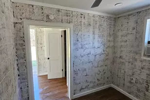 1305 Stowell St, Anahuac, TX 77514 - Photo 7