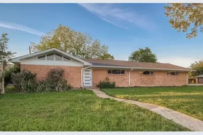 4800 Country Club View, Baytown, TX 77521 - Photo 1