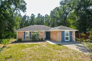116 Oakmont Dr, Conroe, TX 77301 - Photo 1