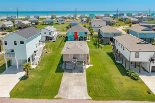 22807 Camino St, Galveston, TX 77554 - Photo 5