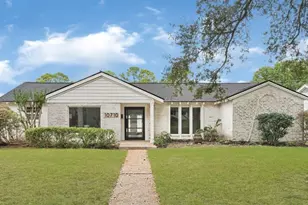 10710 Candlewood Dr, Houston, TX 77042 - Photo 1
