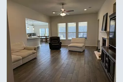 301 Double Eagle Ranch Drive, Cedar Creek, TX 78612 - Photo 11