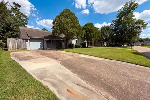 9314 Deanwood St, Houston, TX 77040 - Photo 19