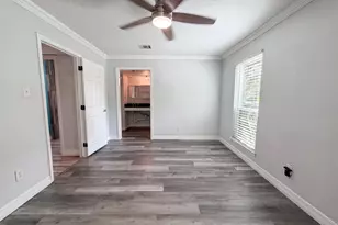 9314 Deanwood St, Houston, TX 77040 - Photo 13