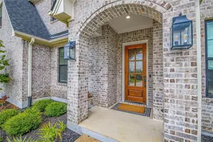 2038 Pebble Bnd Dr, College Station, TX 77845 - Photo 5