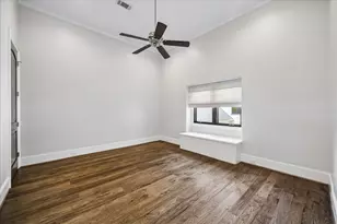 2706 Westgrove Ln, Houston, TX 77027 - Photo 31