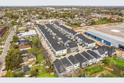 802 Berry Sage Lane, Houston, TX 77022 - Photo 23