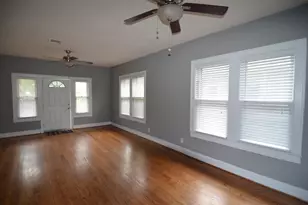 321 Dorchester St, Houston, TX 77022 - Photo 3