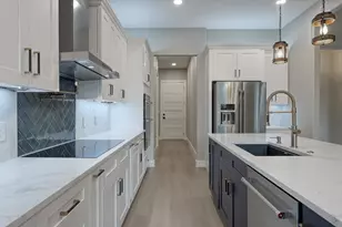 2421 Crosstimbers St, Huntsville, TX 77320 - Photo 15