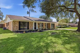 4835 Regina Ln, Beaumont, TX 77706 - Photo 3
