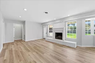 4835 Regina Ln, Beaumont, TX 77706 - Photo 5