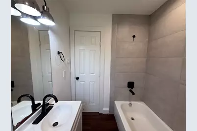 241 Norview Drive, Houston, TX 77022 - Photo 13