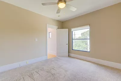 113 Tuam Street, Houston, TX 77006 - Photo 19