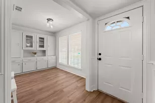 9231 Rockcliff Dr, Houston, TX 77037 - Photo 5