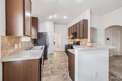 15202 Pecan Landing Drive, Houston, TX 77090 - Photo 13