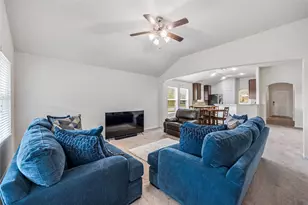 15202 Pecan Lndg Dr, Houston, TX 77090 - Photo 11