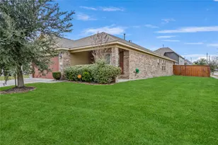 15202 Pecan Lndg Dr, Houston, TX 77090 - Photo 3