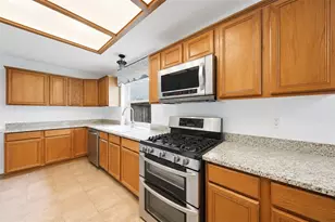 18303 Harnett Dr, Cypress, TX 77429 - Photo 11