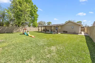 1211 Trimm Avenue, Pasadena, TX 77502 - Photo 23