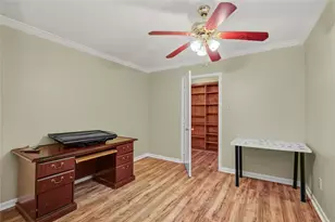 8565 Ridgepoint Dr, Houston, TX 77055 - Photo 21