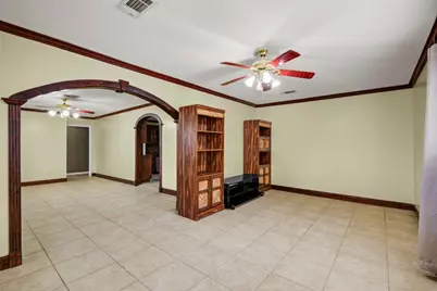 8565 Ridgepoint Drive, Houston, TX 77055 - Photo 7
