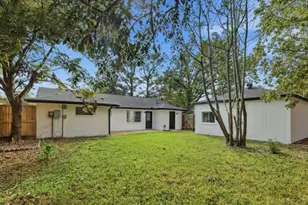 703 Reseda Dr, Houston, TX 77062 - Photo 23