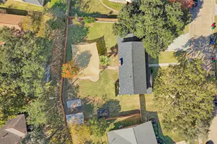 5007 Inverness Dr, Baytown, TX 77521 - Photo 7