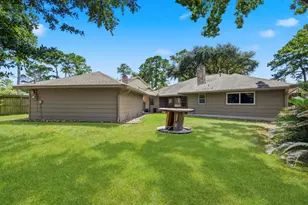 11810 Rowood Dr, Houston, TX 77070 - Photo 19