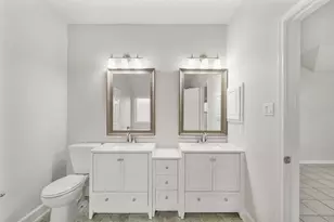2714 Crestbrook Ct, Sugar Land, TX 77479 - Photo 13