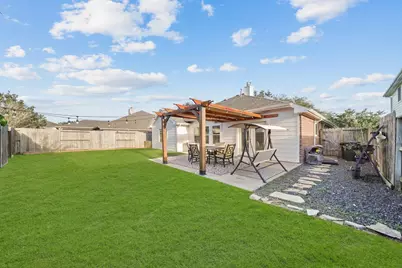 2714 Crestbrook Court, Sugar Land, TX 77479 - Photo 23
