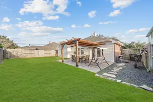 2714 Crestbrook Ct, Sugar Land, TX 77479 - Photo 23