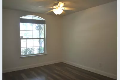4903 Lake Catherine Court, Richmond, TX 77407 - Photo 13