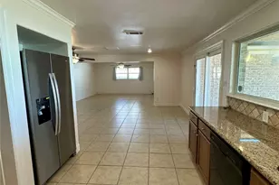 415 2nd St, San Leon, TX 77539 - Photo 11