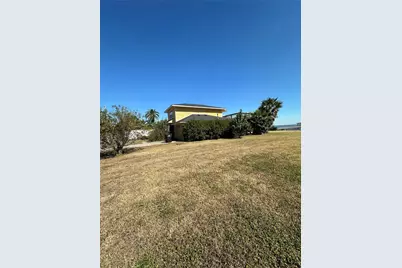 415 2nd Street, San Leon, TX 77539 - Photo 7