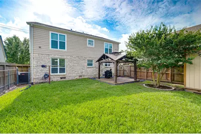 5205 Irvington Boulevard, Houston, TX 77009 - Photo 29