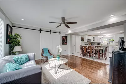 5205 Irvington Boulevard, Houston, TX 77009 - Photo 11