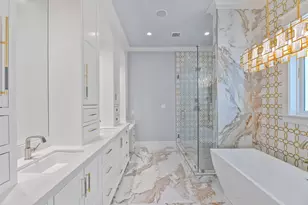 11434 Starfish Ln, Galveston, TX 77554 - Photo 5