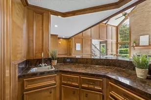 5410 Red Cliff Dr, Kingwood, TX 77345 - Photo 5