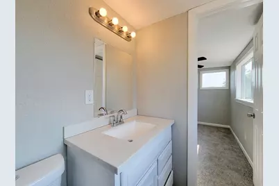 605 N Avenue A, Freeport, TX 77541 - Photo 43