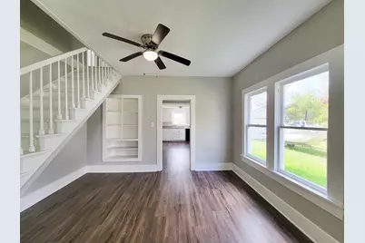 605 N Avenue A, Freeport, TX 77541 - Photo 7